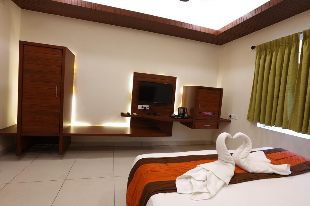 Raj Residency Hotel Pondicherry Luaran gambar