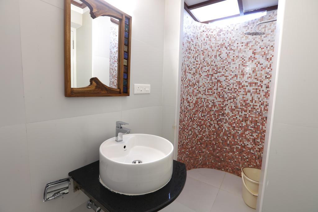 Raj Residency Hotel Pondicherry Luaran gambar