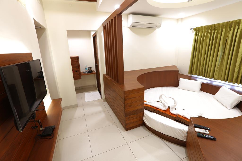 Raj Residency Hotel Pondicherry Luaran gambar